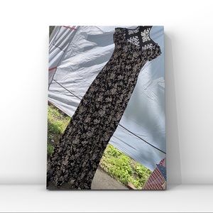 🎀 A&E Maxi Dress 🎀